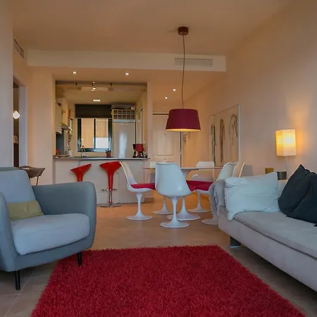 Apartment 2 Bedroom In Sa Punta, Begur- Sea Views, Terrace, Pool And Access To The *