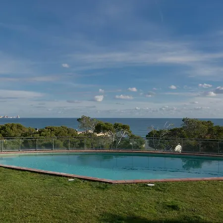 2 Bedroom In Sa Punta, Begur- Sea Views, Terrace, Pool And Access To The Apartment Begur